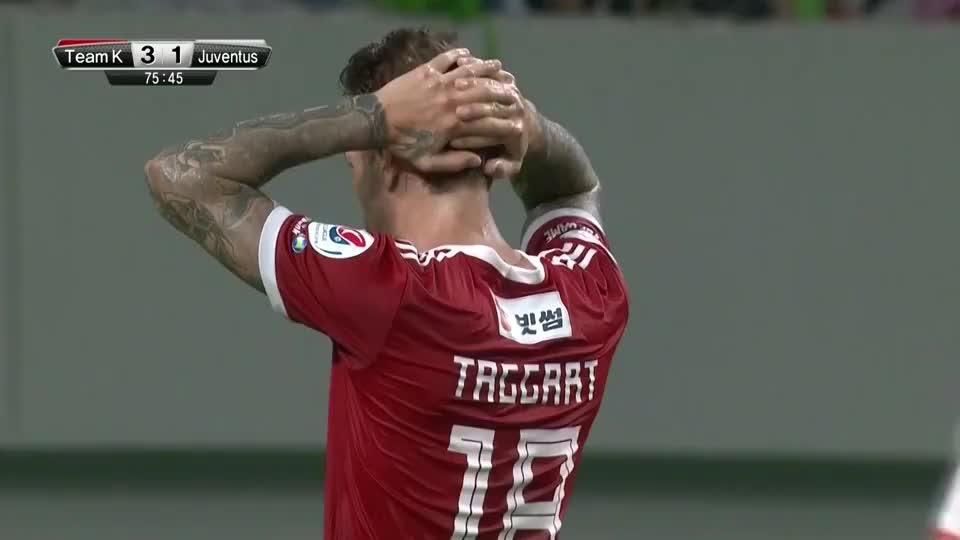 转折点尤文图斯更衣室发声,全明星赛今晨攻防权衡,气氛紧张,高层口径保持一致的简单介绍 转折点尤文图斯更衣室发声,全明星赛今晨攻防权衡,气氛紧张,高层口径保持一致的简单介绍